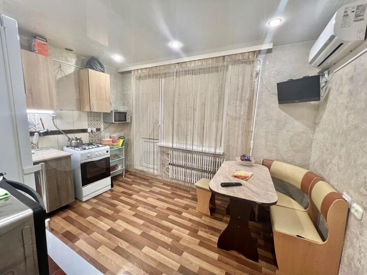 3-к. квартира, 70 м², 1/5 эт.