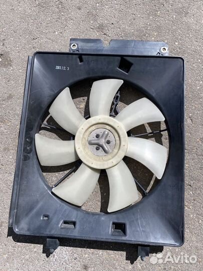 Диффузор радиатора Honda CR-V RD4