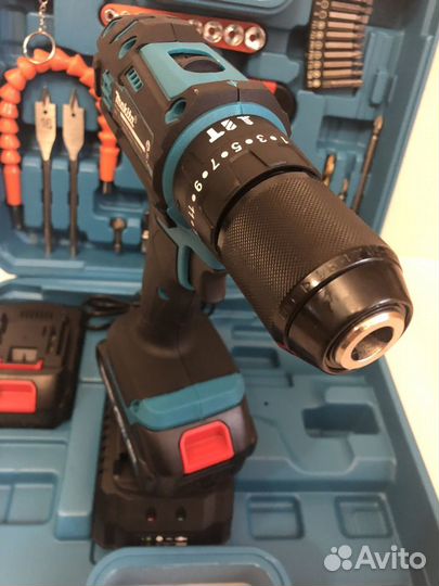 Шуруповерт makita 36v с набором