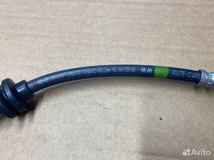 Тормозной шланг Exeed