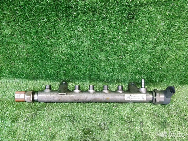 Рампа топливная Audi 2.0 TDI