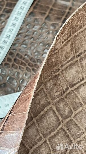 Кожа натуральная под кроко,большой кусок