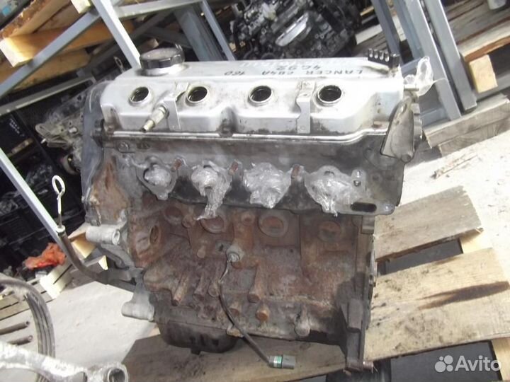 Двигатель Mitsubishi Lancer CB4A 4G92