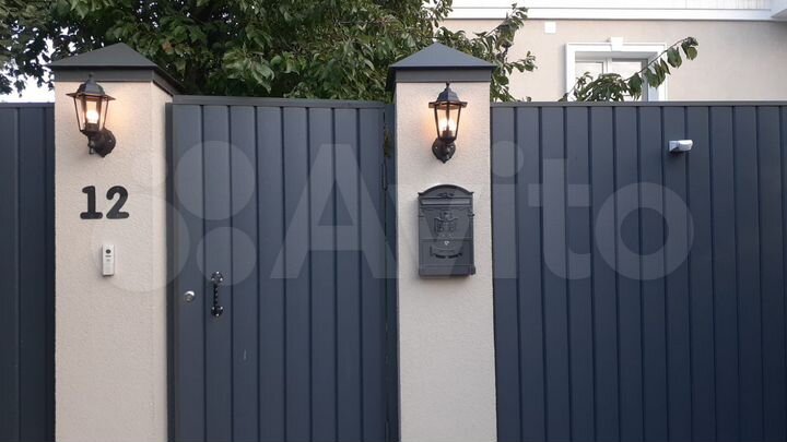 Дом 300 м² на участке 10 сот.