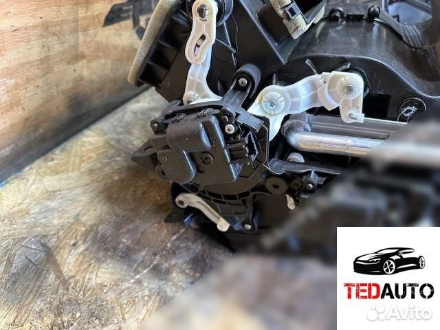 Корпус отопителя (печки), Lincoln Nautilus 2019