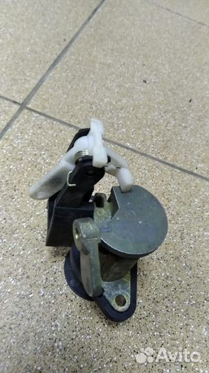 Замок Кнопка Багажника Опель Астра F