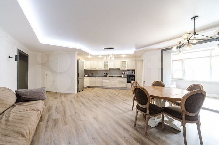 4-к. квартира, 149,6 м², 5/14 эт.