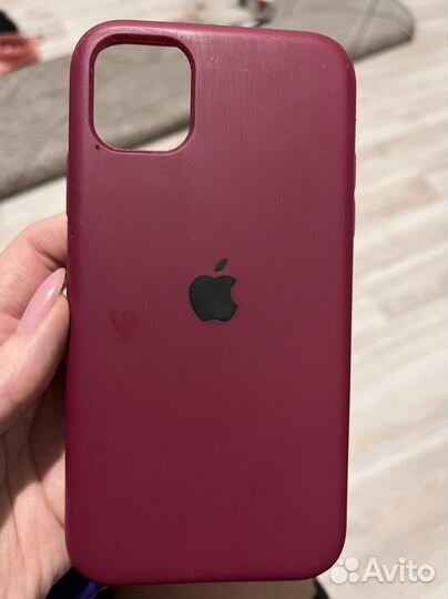 Чехол на iPhone 11