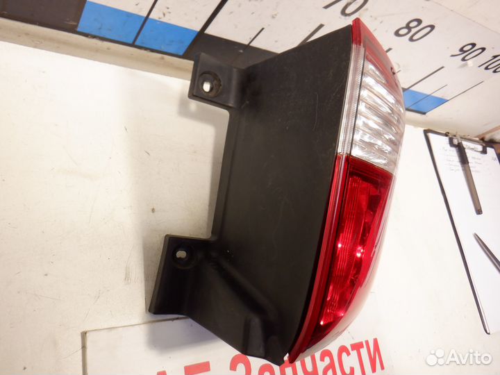 Фонарь задний наружный левый Ssang Yong Kyron