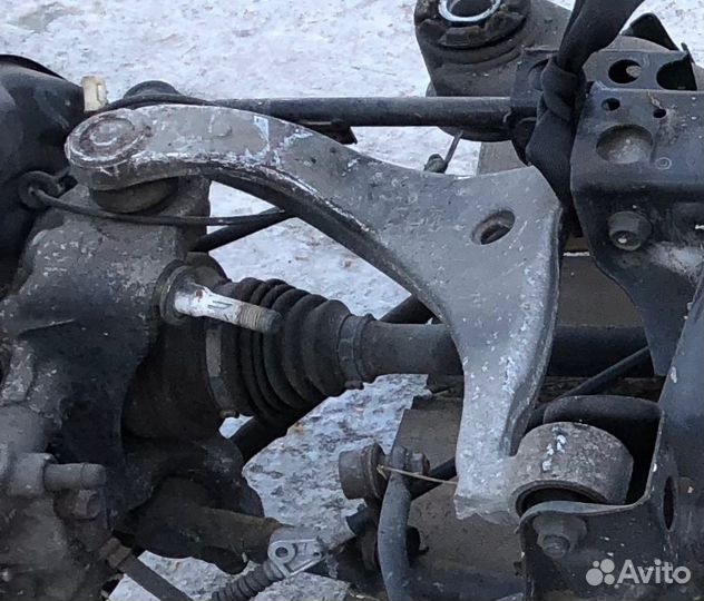 Рычаг задний верхний Celsior UCF30 UCF31