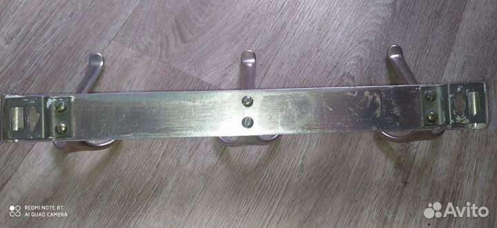 Вешалка настенная бу