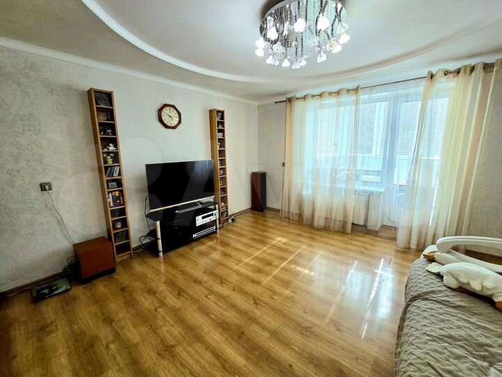 4-к. квартира, 74 м², 6/9 эт.