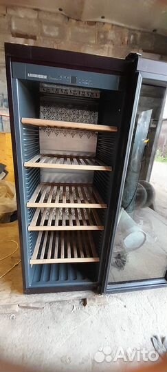 Винный шкаф liebherr бу