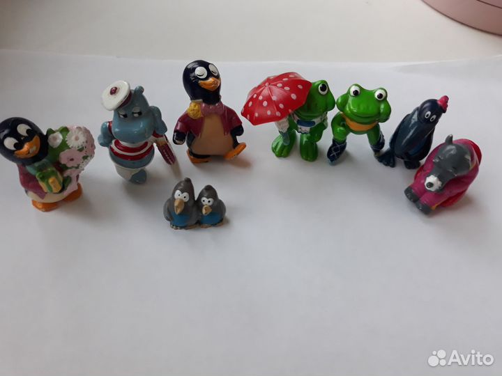 Игрушки из киндера разные