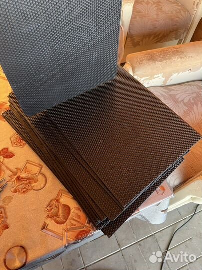 Пластиковая вощина