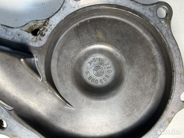 Задняя крышка помпы BMW E90 N46