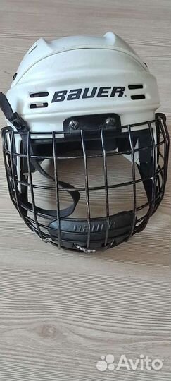 Хоккейный набор(шлем,краги,защита для шеи,майка)