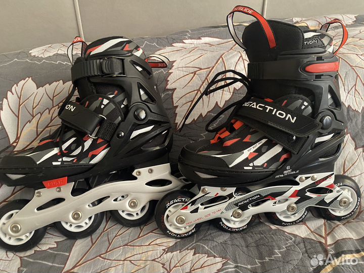 Роликовые коньки