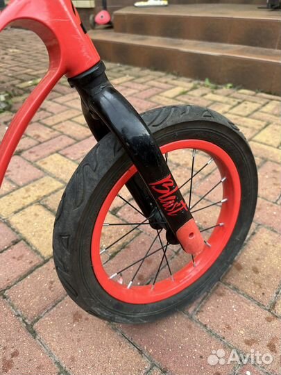 Беговел детский бу