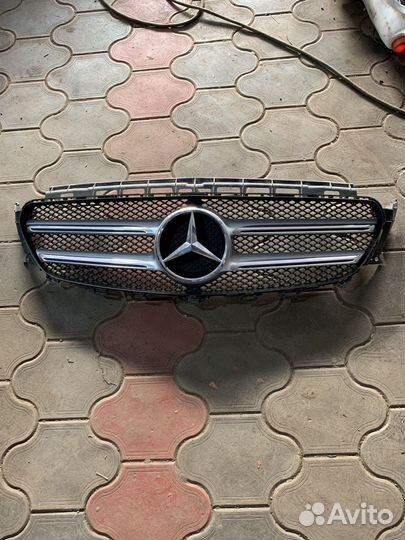 Решетка радиатора w213
