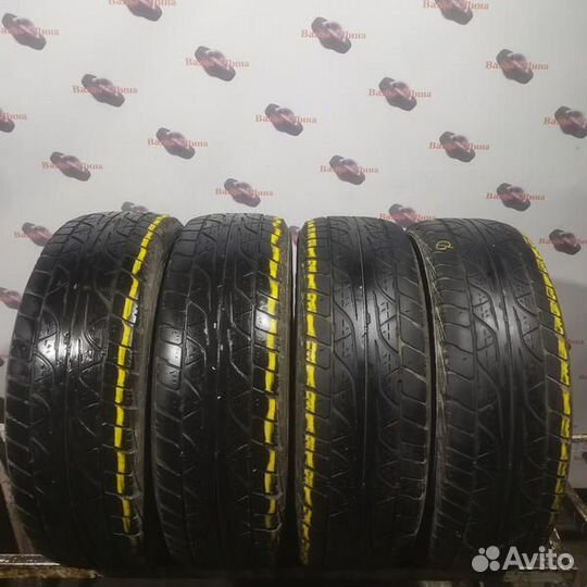 Dunlop Grandtrek AT3 215/65 R16