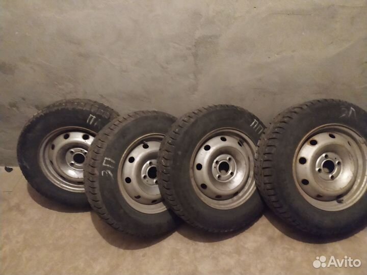 Продам зимние колеса