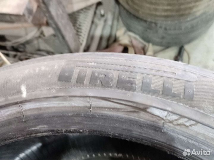 Pirelli P Zero 315/35 R21 и 285/40 R21