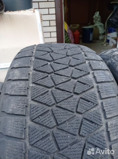 Bridgestone Blizzak DM-V2 285/50 R20 112T