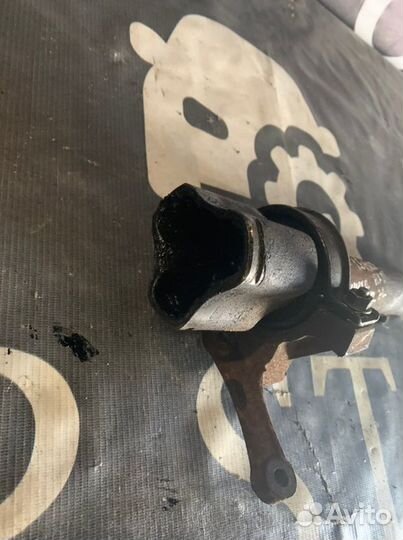 Вал передний правый Ford Focus хэтчбек 1.6 hxda