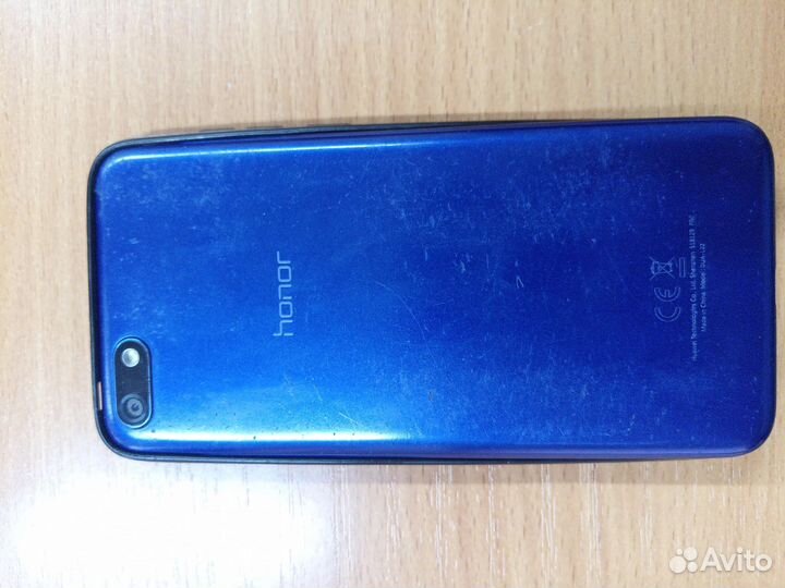 Телефон Honor 7а