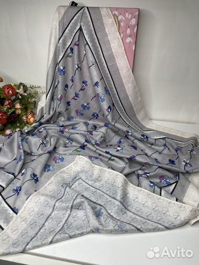 Двусторонний платок Valentino серый