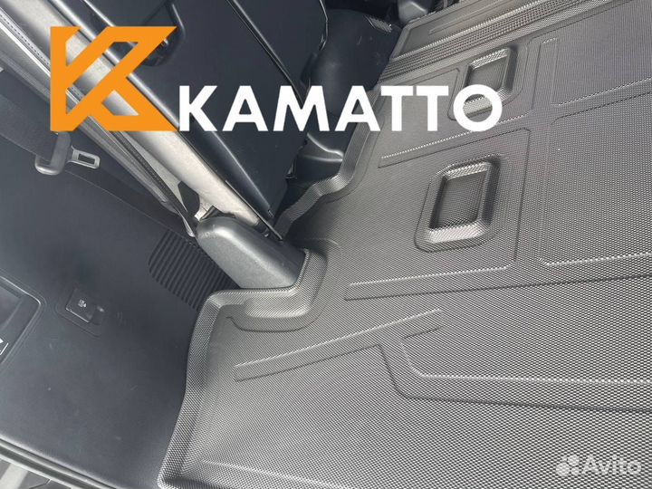Коврик в багажник Kamatto Toyota Land Cruiser 200