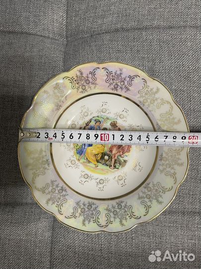 Тарелка глубокая Мадонна