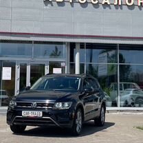 Volkswagen Tiguan Allspace 2.0 AT, 2018, 60 830 км, с пробегом, цена 2 870 000 руб.