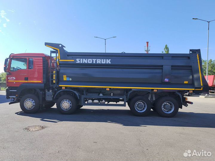 SITRAK C7H 8x4, 2023