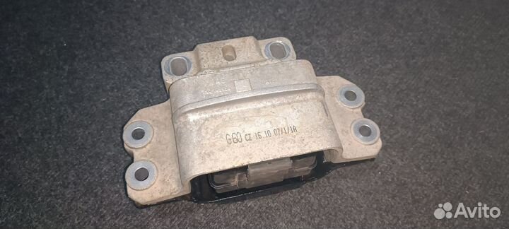 Подушка двигателя VW Golf Plus 1.4 2008 г