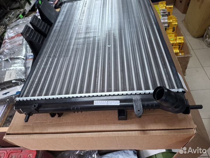 Радиатор LADA Largus, Logan