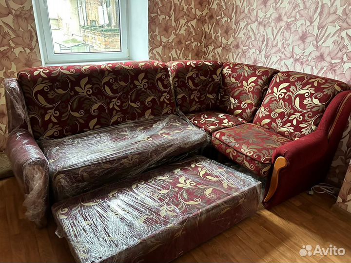 Угловой диван