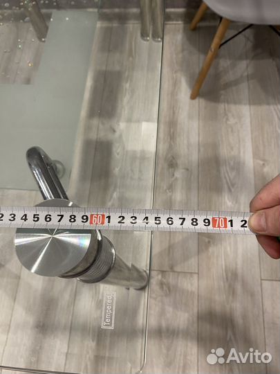 Кухонный стол стеклянный