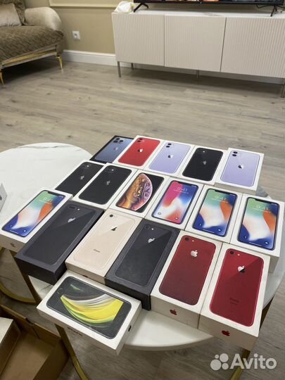 Коробки от iPhone