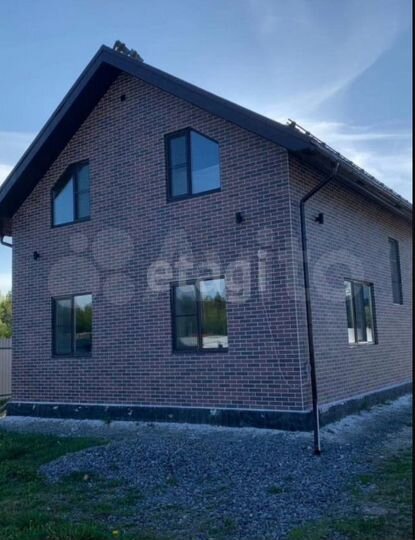 Дом 114,2 м² на участке 8 сот.