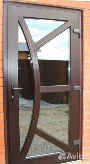 Дверь пластиковая