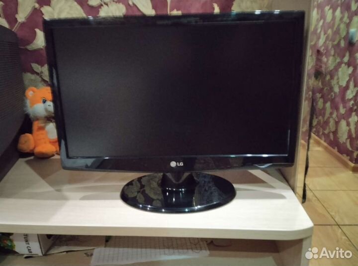 Монитор LG