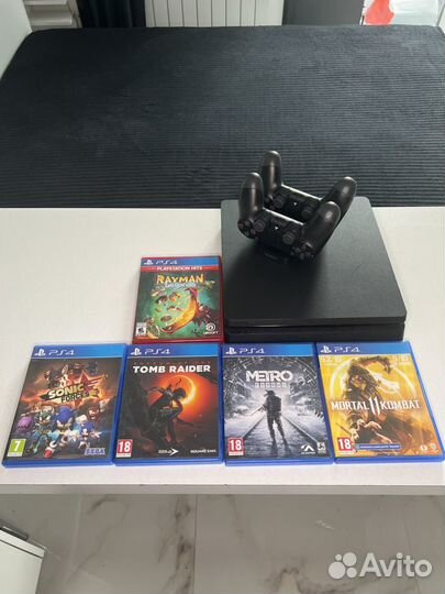 Sony PS4 slim 500gb, 5 дисков, 2 джойстика