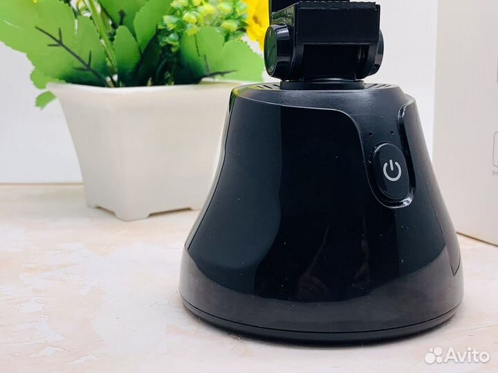 Штатив/стабилизатор с датчиком движения