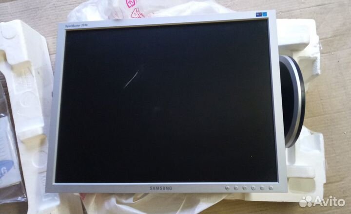 Монитор samsung 203B 20 дюймов