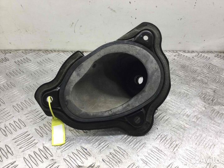 Кожух рулевой колонки Nissan Primera Qg18de