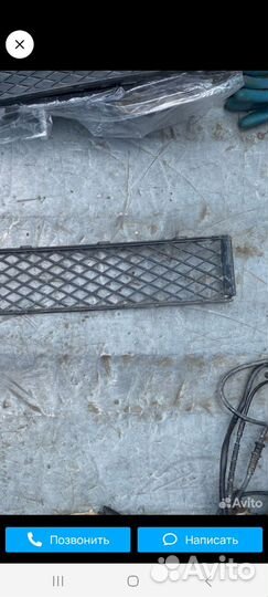 Решётка переднего бампера BMW F01