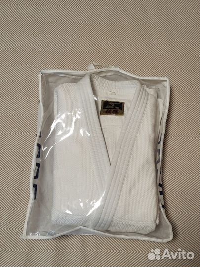 Кимоно для дзюдо mizuno 175