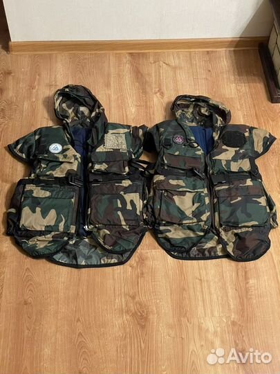 Спасательный жилет